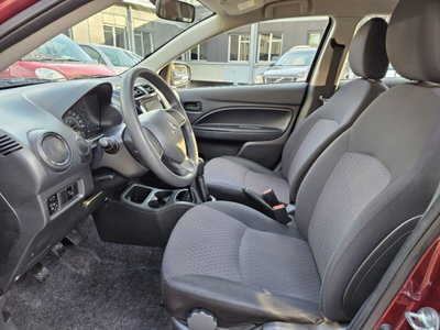 Mitsubishi Space Star 1.0 Invite (8)