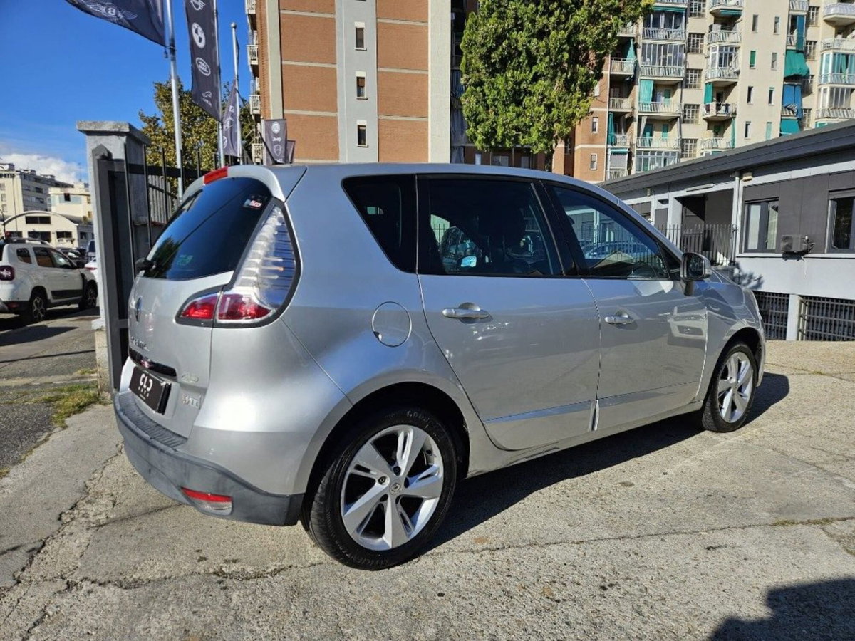 Renault Scénic X-Mod 1.5 dCi 110CV Attractive (3)