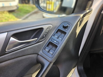 Volkswagen Golf 1.6 TDI DPF 5p. Comfortline (14)