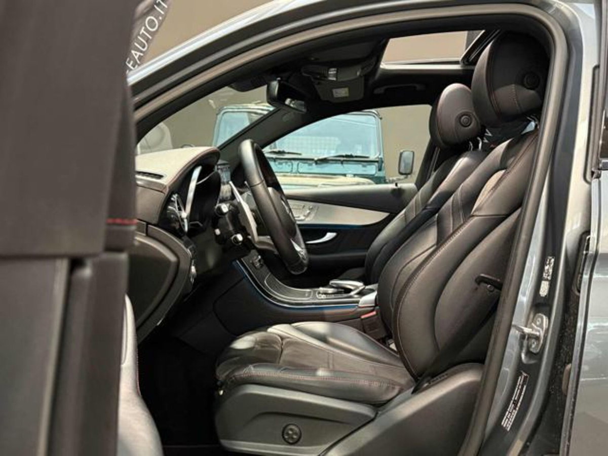 Mercedes-Benz GLC Coupé 43 4Matic Coupé AMG (9)