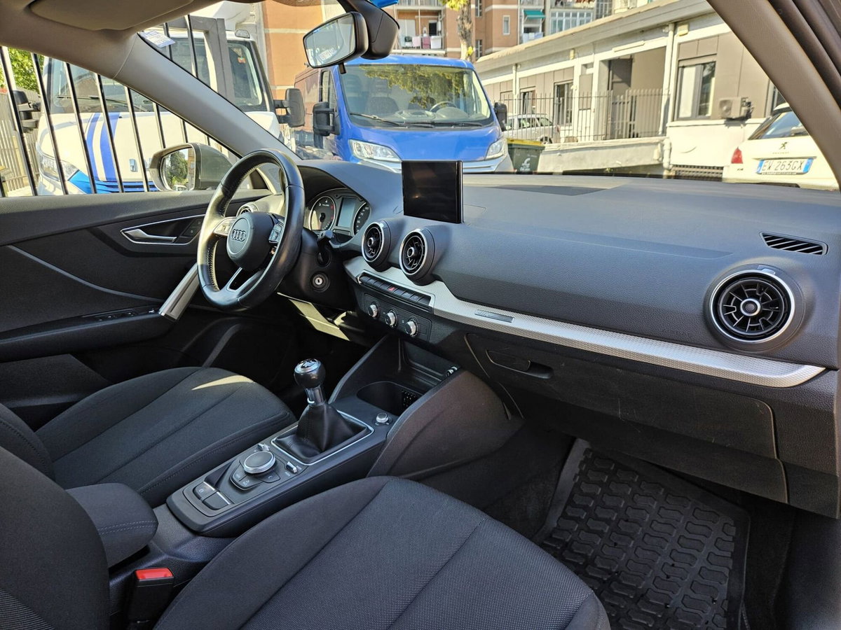 Audi Q2 Q2 1.6 TDI Business (16)