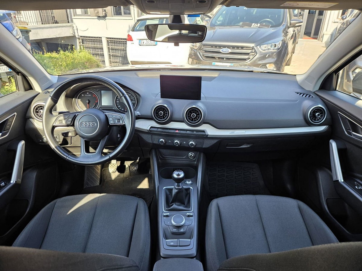 Audi Q2 Q2 1.6 TDI Business (9)