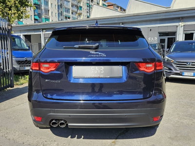 Jaguar F-Pace 2.0 D 180 CV AWD R-Sport (5)