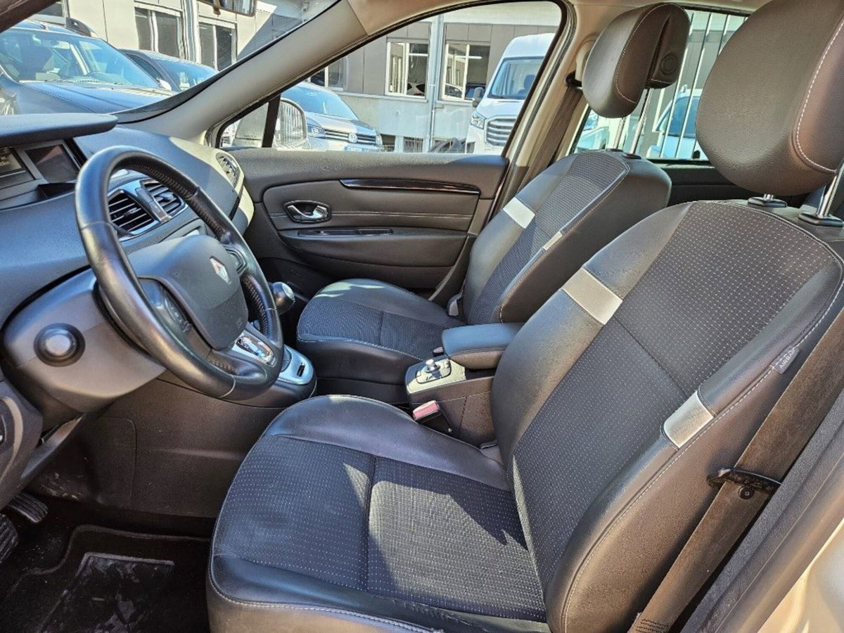 Renault Scénic X-Mod 1.5 dCi 110CV Attractive (4)