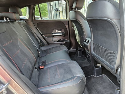 Mercedes-Benz GLA SUV 180 d Automatic Executive (11)
