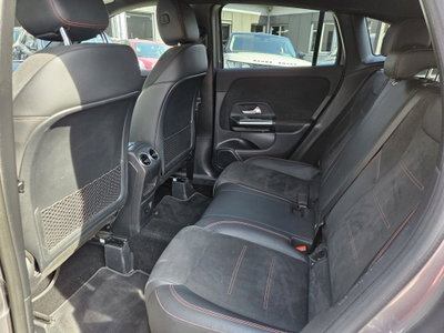 Mercedes-Benz GLA SUV 180 d Automatic Executive (17)