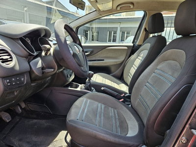 Fiat Punto Evo 1.4 5 porte S&S Active (5)