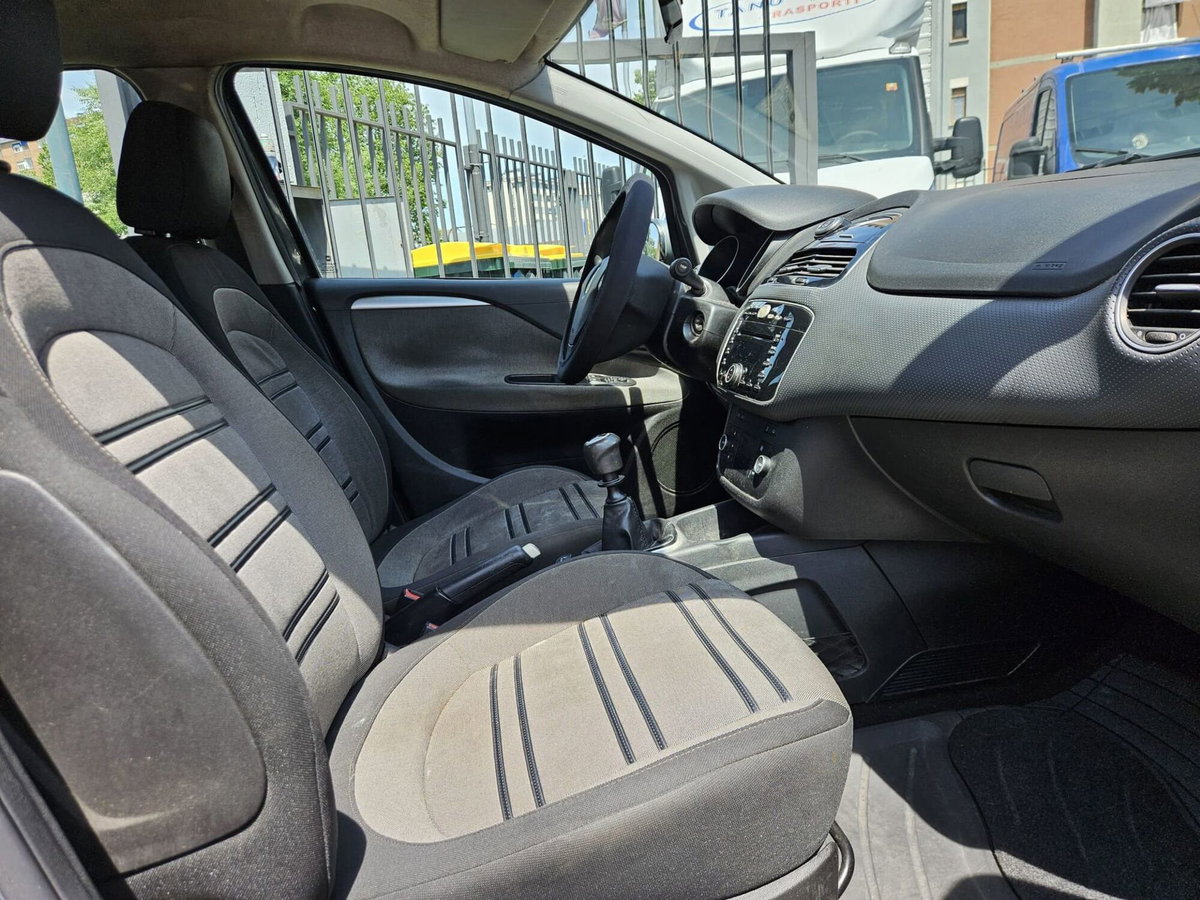 Fiat Punto Evo 1.4 5 porte S&S Active (7)