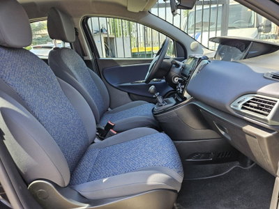 Lancia Ypsilon 1.0 FireFly 5 porte S&S Hybrid Ecochic Silver (12)