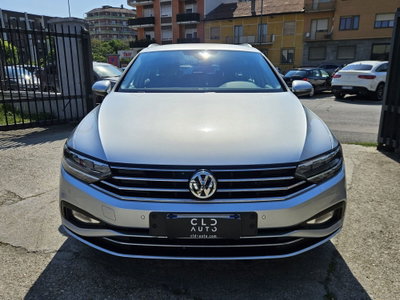 Volkswagen Passat Variant 1.6 TDI SCR DSG Business BMT (2)