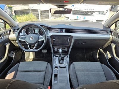 Volkswagen Passat Variant 1.6 TDI SCR DSG Business BMT (9)