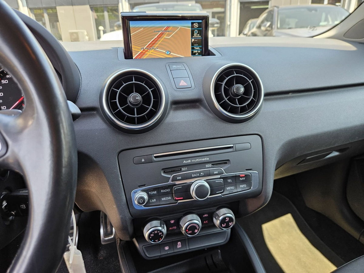 Audi A1 Sportback 1.4 TDI S tronic (14)