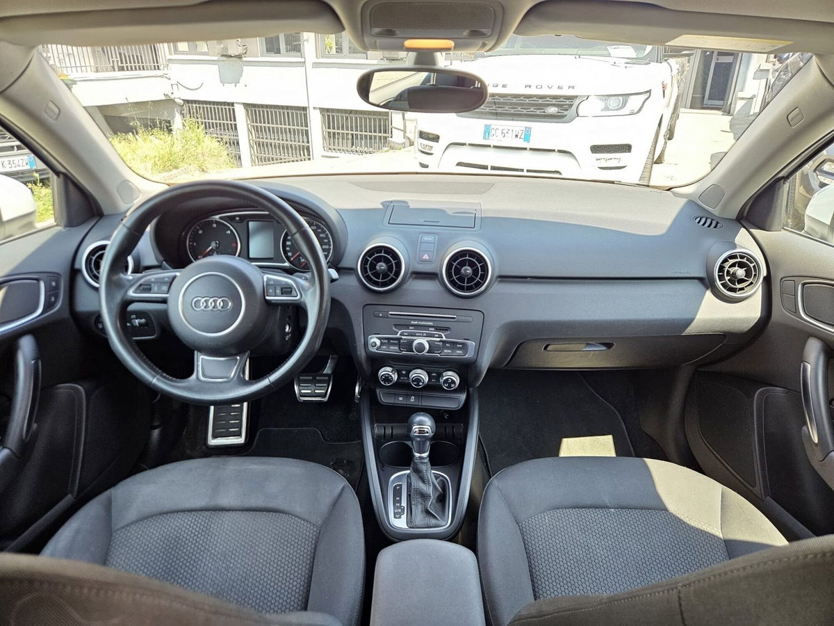 Audi A1 Sportback 1.4 TDI S tronic (9)