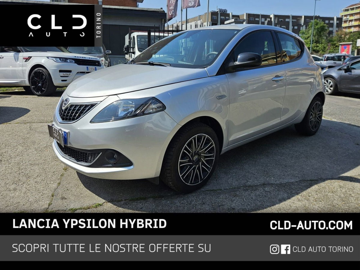 Lancia Ypsilon 1.0 FireFly 5 porte S&S Hybrid Ecochic Silver
