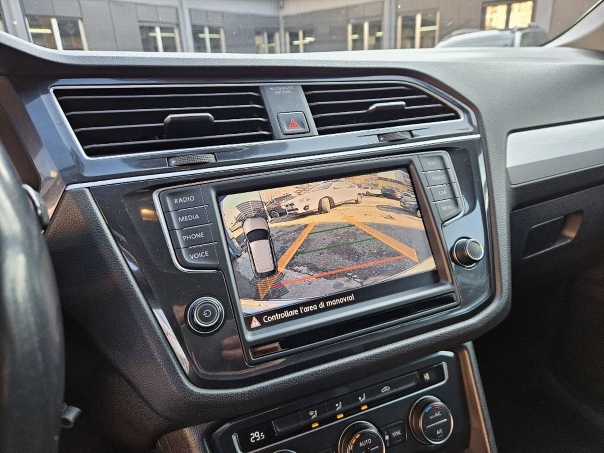 Volkswagen Tiguan Allspace 2.0 TDI SCR DSG 4MOTION Elegance (15)