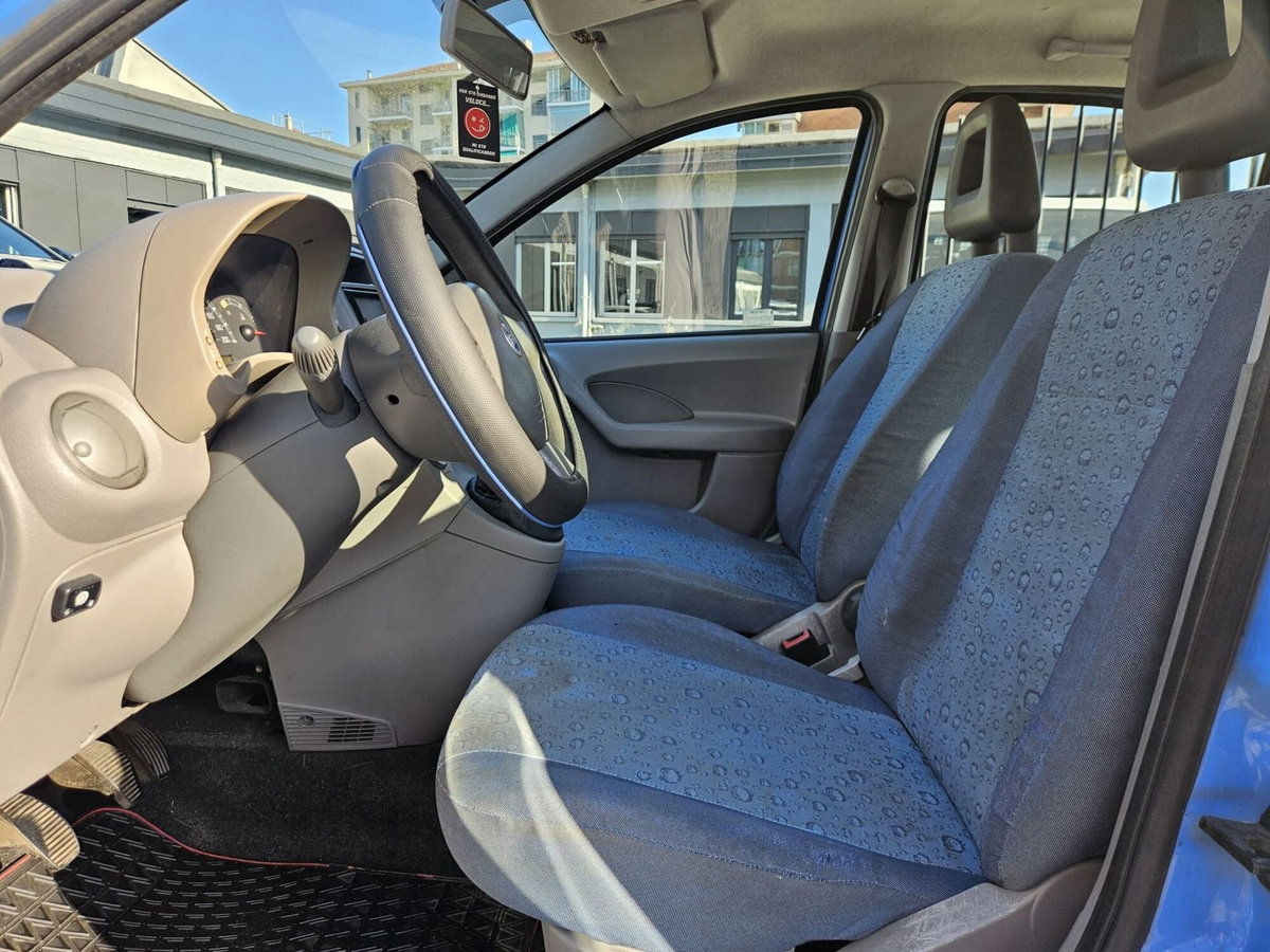 Fiat Panda 1.1 Active (6)