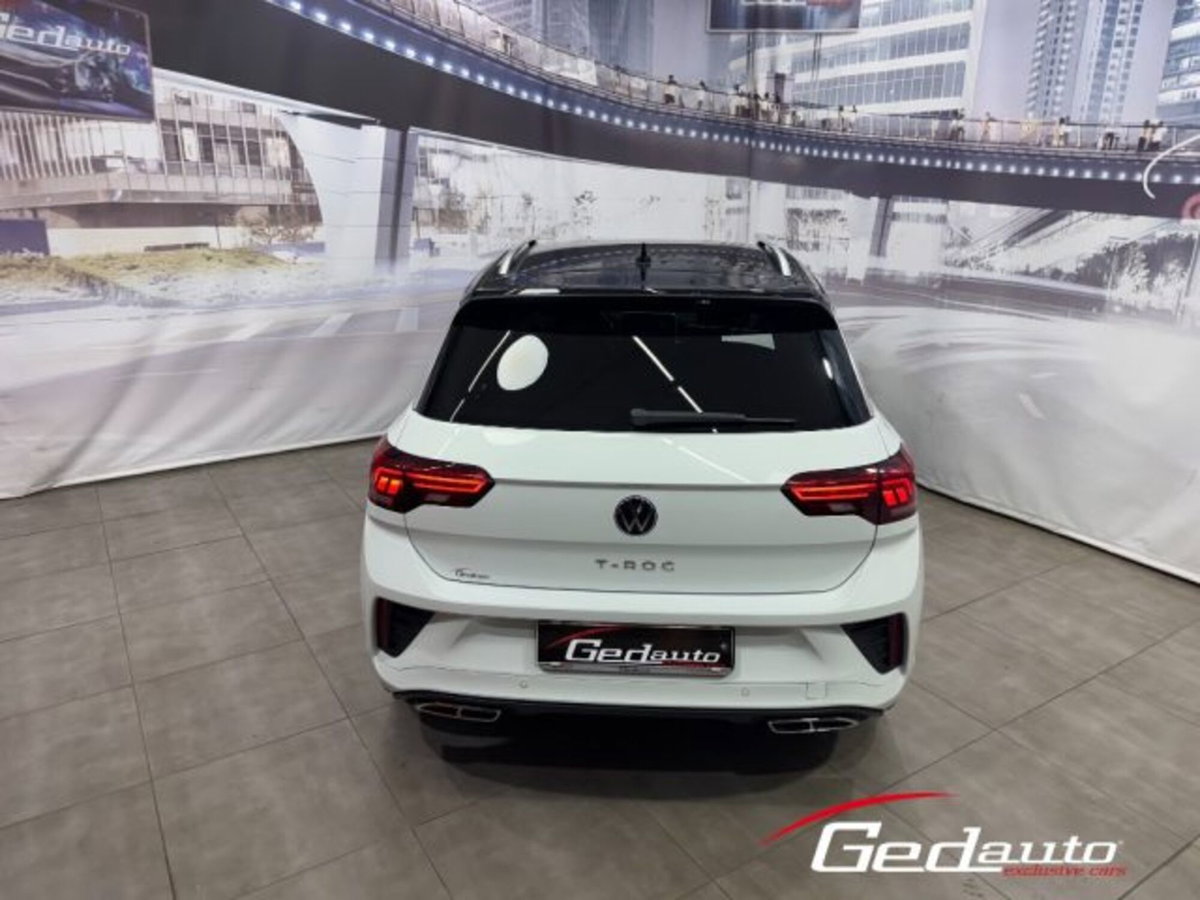 Volkswagen T-Roc 2.0 tdi R-Line 4motion 150cv dsg (6)
