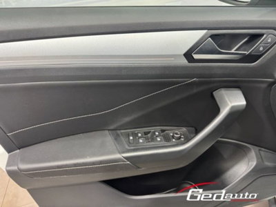 Volkswagen T-Roc 2.0 TDI SCR 150 CV DSG Sport BlueMotion Technology (12)