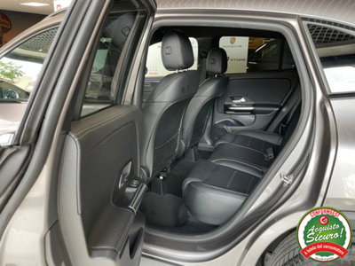 Mercedes-Benz GLA SUV 200 d AMG Line Premium Plus 4matic auto (17)