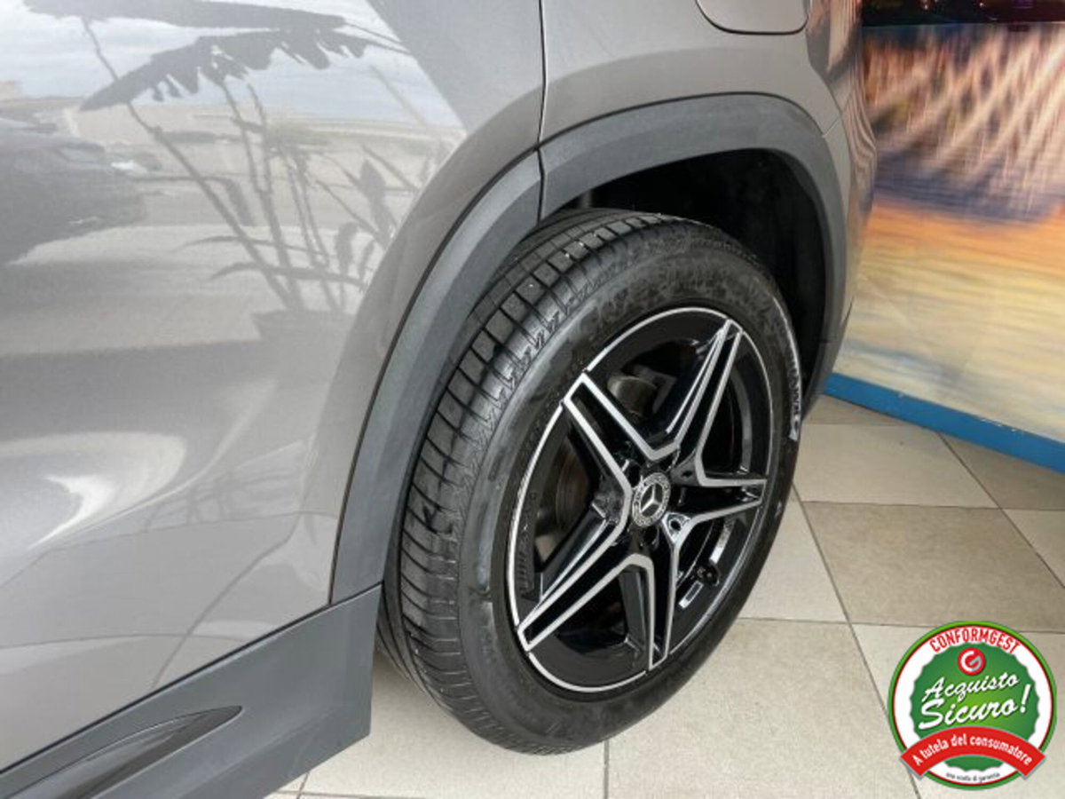Mercedes-Benz GLA SUV 200 d AMG Line Premium Plus 4matic auto (18)