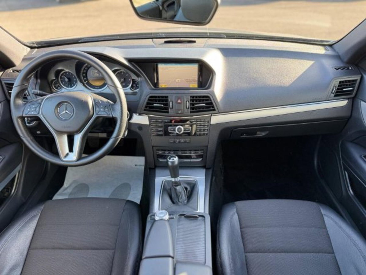Mercedes-Benz Classe E Cabrio 250 CDI Cabrio BlueEFFICIENCY (10)