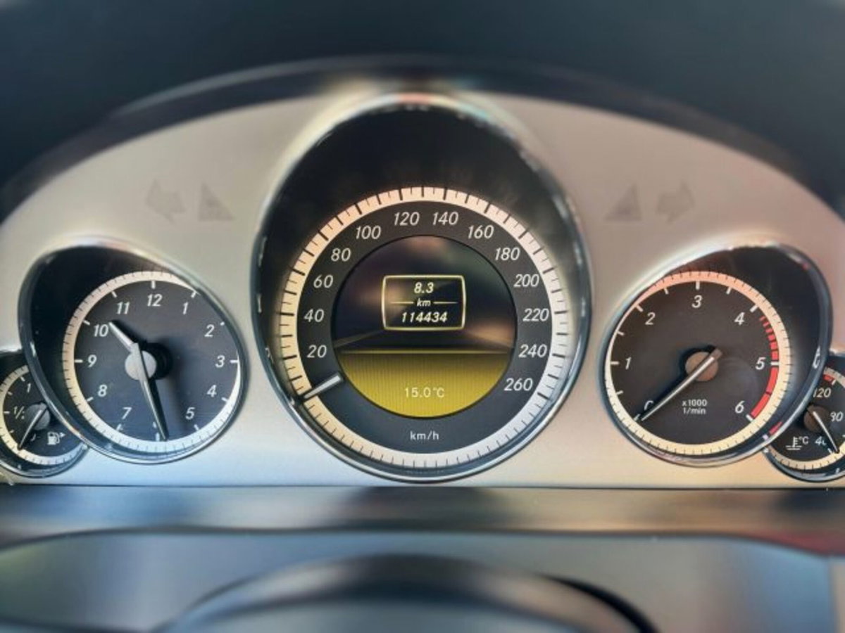 Mercedes-Benz Classe E Cabrio 250 CDI Cabrio BlueEFFICIENCY (16)