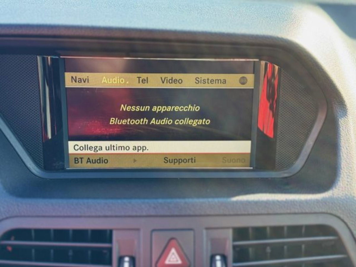 Mercedes-Benz Classe E Cabrio 250 CDI Cabrio BlueEFFICIENCY (18)