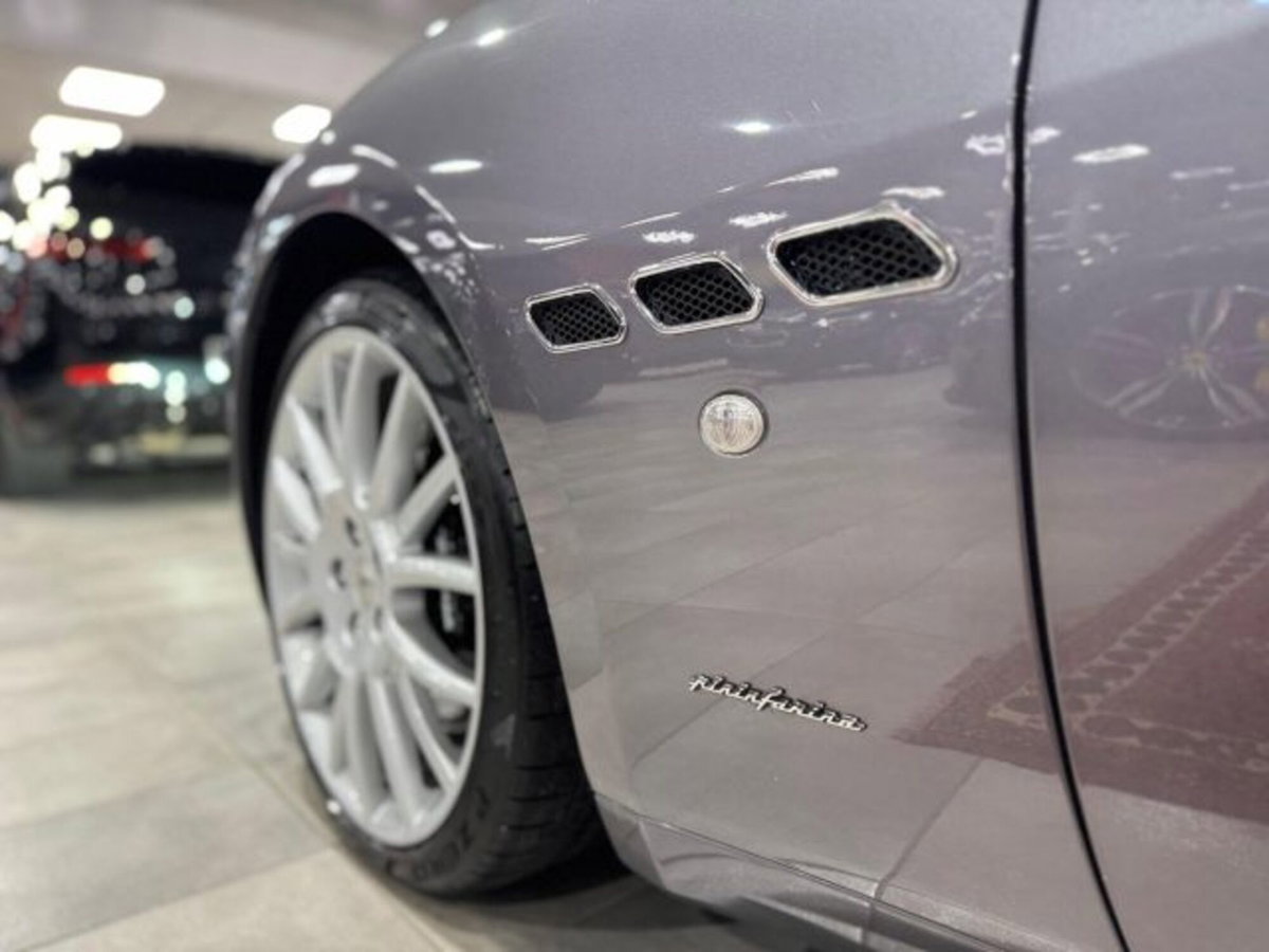 Maserati Grancabrio 4.7 V8 (20)