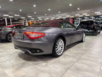 Maserati Grancabrio 4.7 V8 (4)