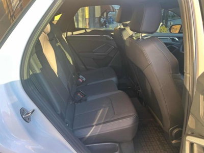 Audi Q3 Sportback 35 TDI quattro S tronic S line edition (11)
