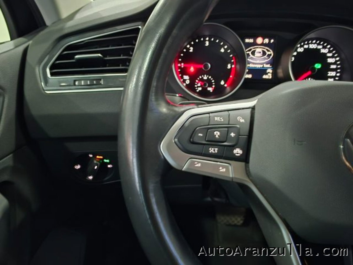 Volkswagen Tiguan 2.0 TDI 150 CV SCR DSG 4MOTION Life (12)