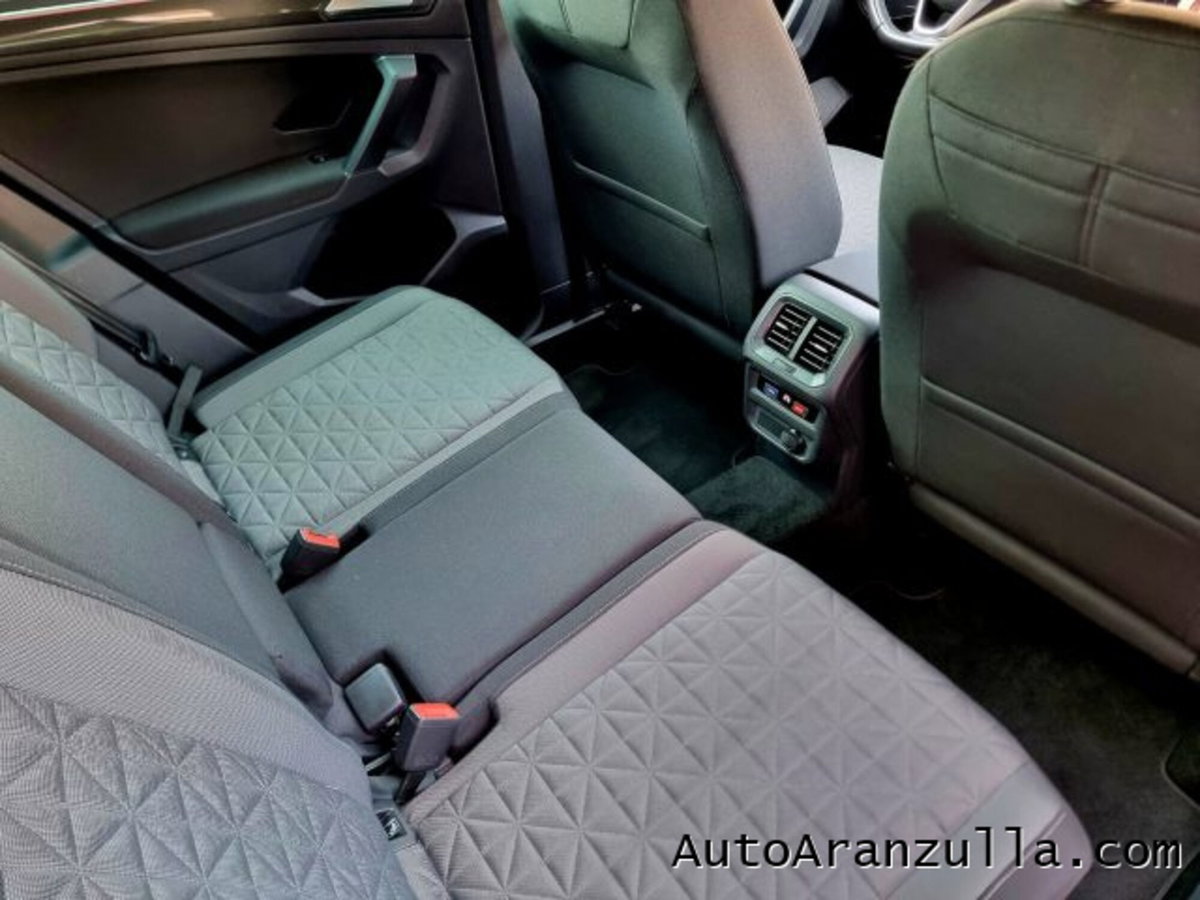 Volkswagen Tiguan 2.0 TDI 150 CV SCR DSG 4MOTION Life (17)