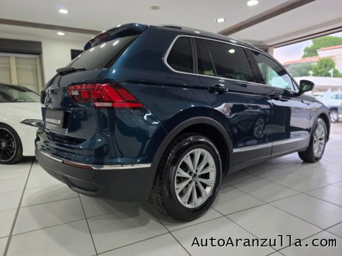 Volkswagen Tiguan 2.0 TDI 150 CV SCR DSG 4MOTION Life (4)