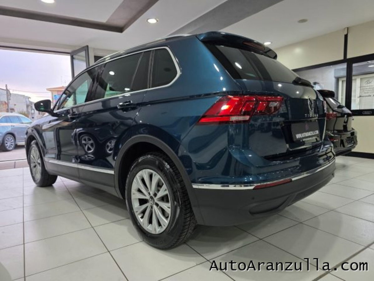 Volkswagen Tiguan 2.0 TDI 150 CV SCR DSG 4MOTION Life (6)