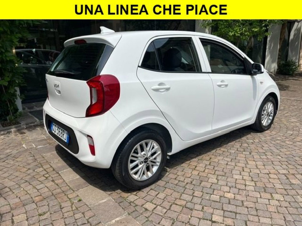 Kia Picanto 1.0 12V 5 porte AMT Style (2)