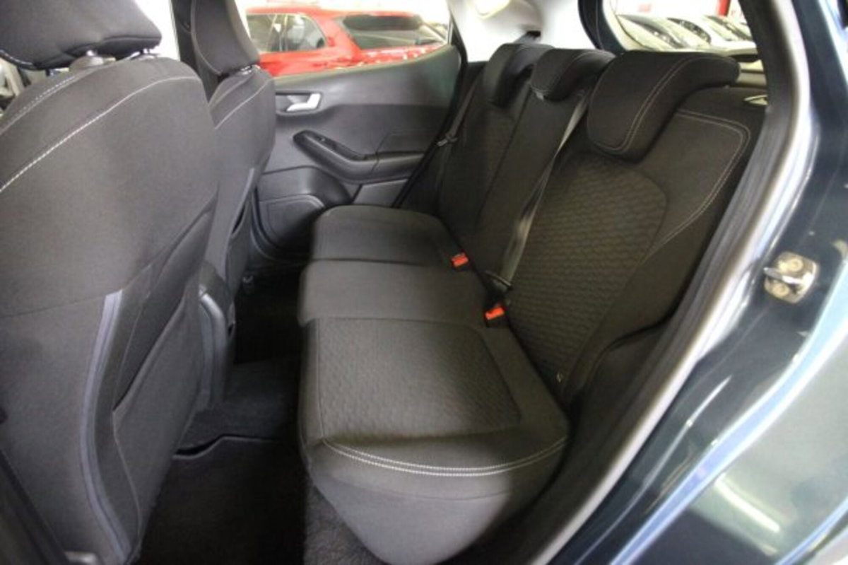 Ford Fiesta 1.0 Ecoboost Hybrid 125 CV DCT 5 porte Titanium (12)