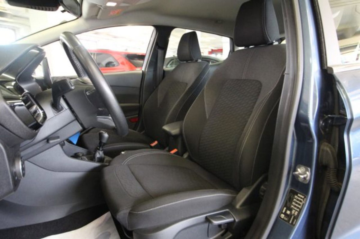 Ford Fiesta 1.0 Ecoboost Hybrid 125 CV DCT 5 porte Titanium (19)