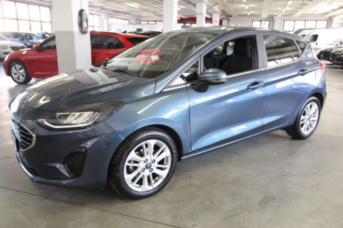 Ford Fiesta 1.0 Ecoboost Hybrid 125 CV DCT 5 porte Titanium (2)