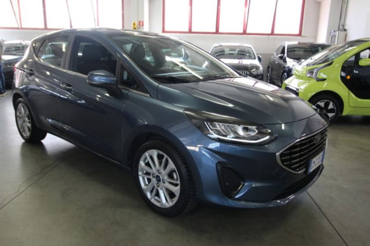 Ford Fiesta 1.0 Ecoboost Hybrid 125 CV DCT 5 porte Titanium (3)