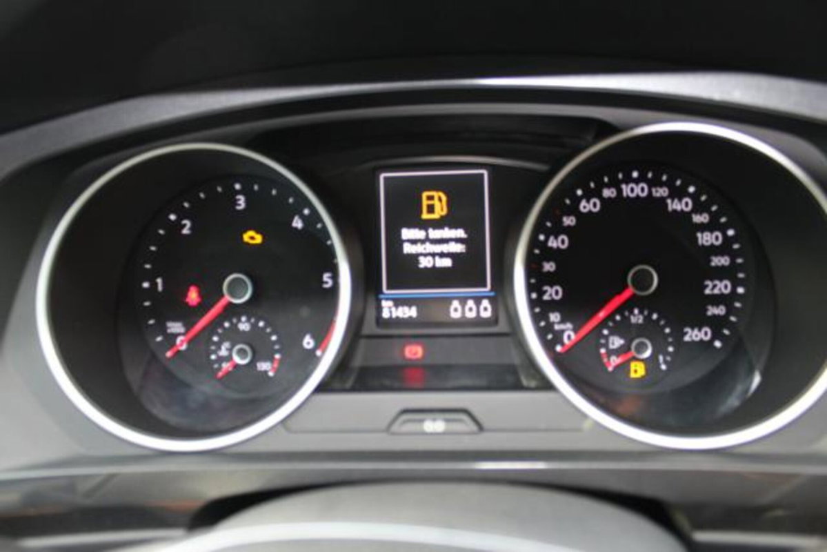 Volkswagen Tiguan 1.6 TDI SCR Sport BlueMotion Technology (13)