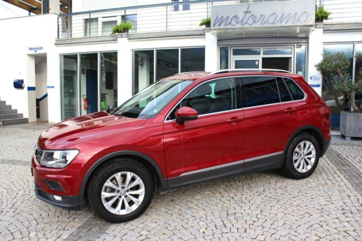 Volkswagen Tiguan 1.6 TDI SCR Sport BlueMotion Technology (3)