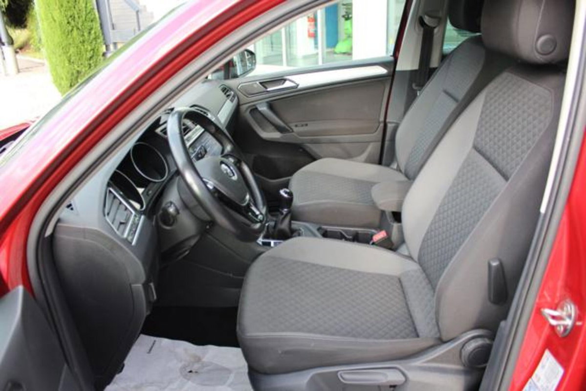 Volkswagen Tiguan 1.6 TDI SCR Sport BlueMotion Technology (7)