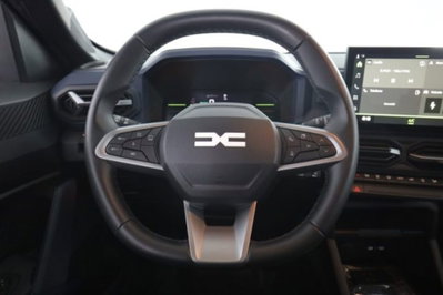 Dacia Duster 1.6 hybrid Journey 140cv (5)