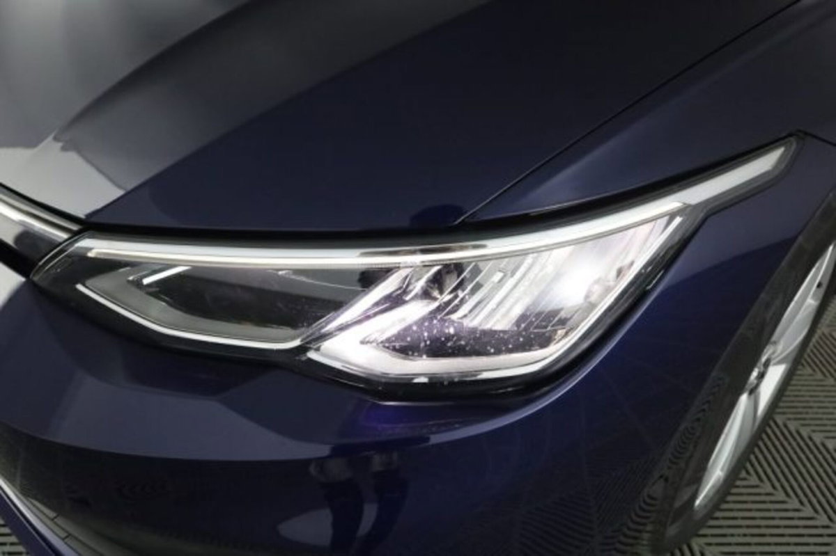Volkswagen Golf 1.0 TSI EVO Life (17)