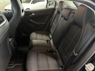 Mercedes-Benz GLA SUV 220 d Automatic 4Matic Sport (11)