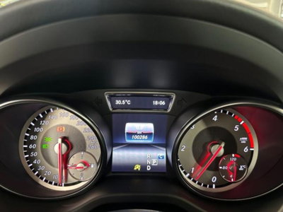 Mercedes-Benz GLA SUV 220 d Automatic 4Matic Sport (7)
