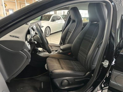 Mercedes-Benz GLA SUV 220 d Automatic 4Matic Sport (9)
