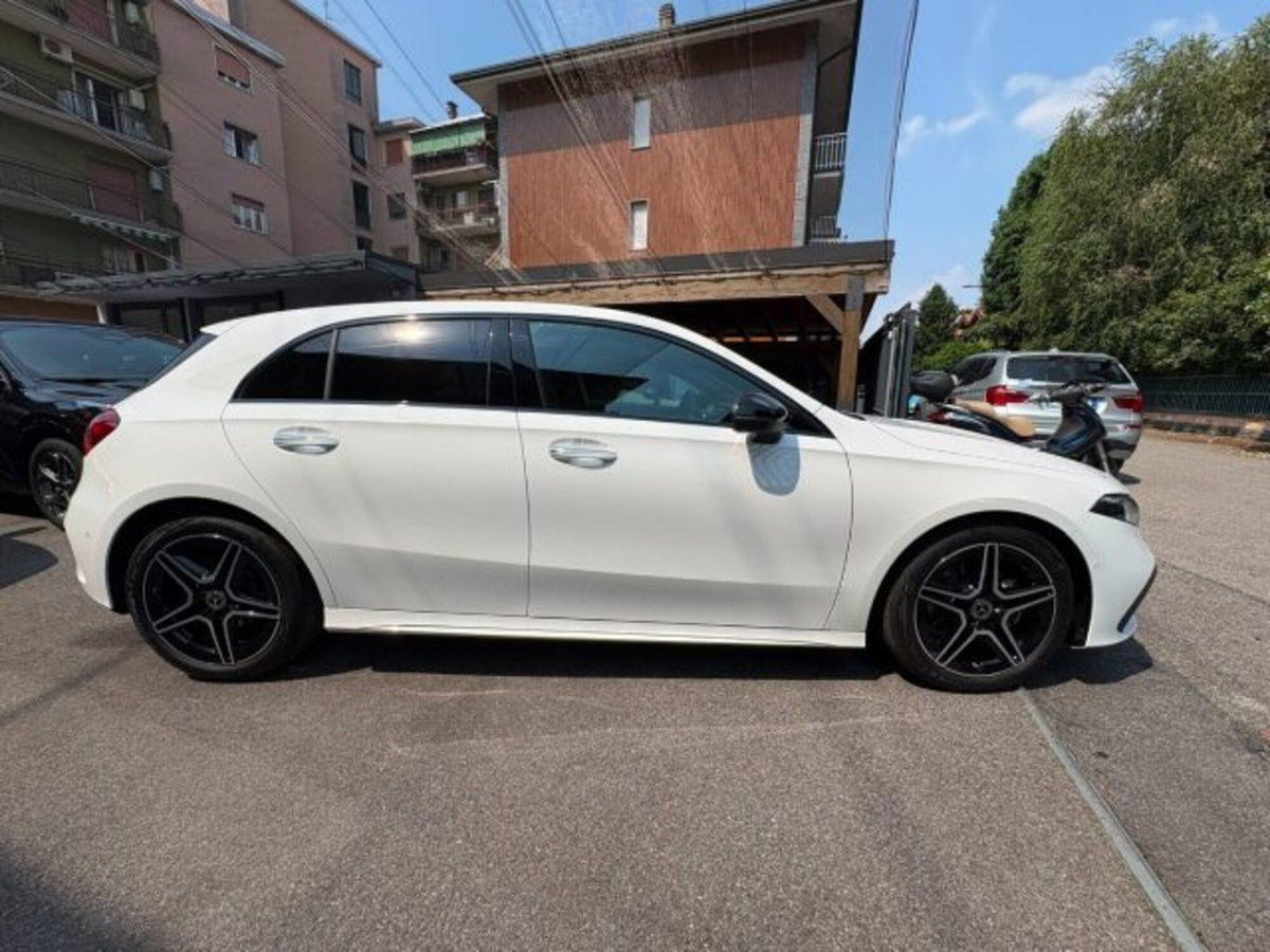 Mercedes-Benz Classe A 180 AMG Line Premium Plus auto (3)