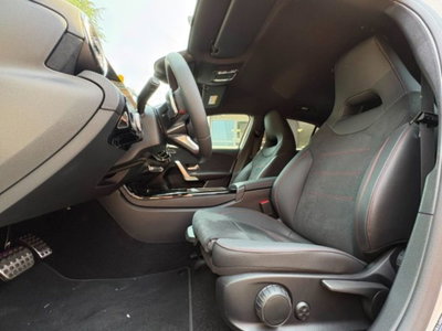 Mercedes-Benz Classe A 180 AMG Line Premium Plus auto (16)