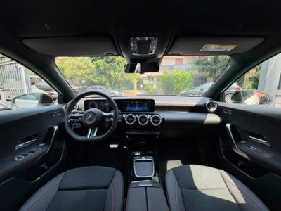 Mercedes-Benz Classe A 180 AMG Line Premium Plus auto (7)